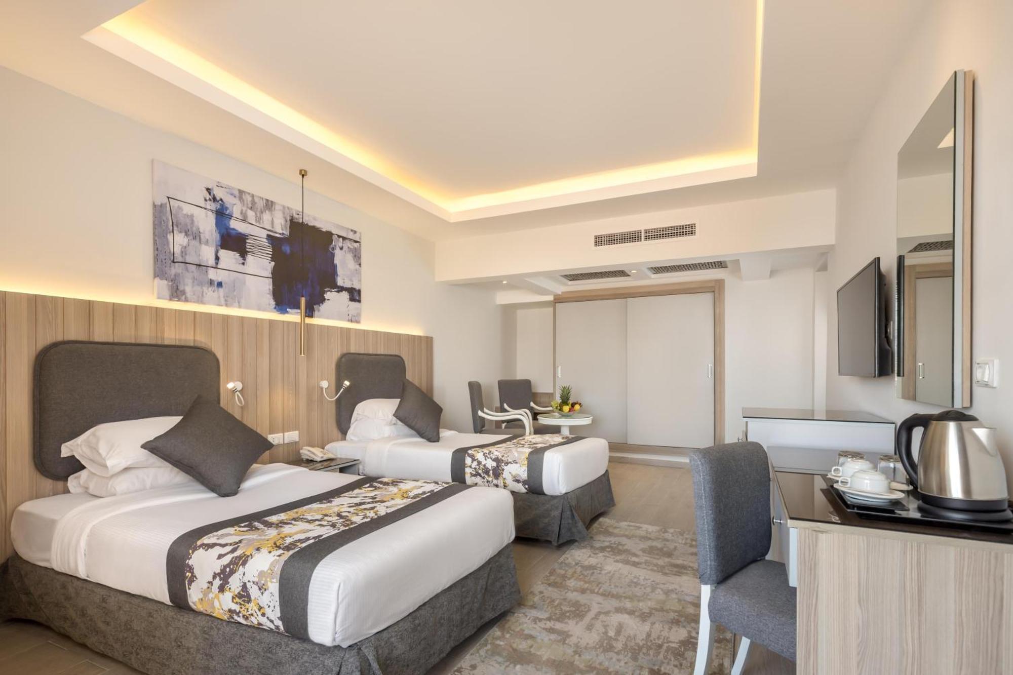 Long Resort 5*